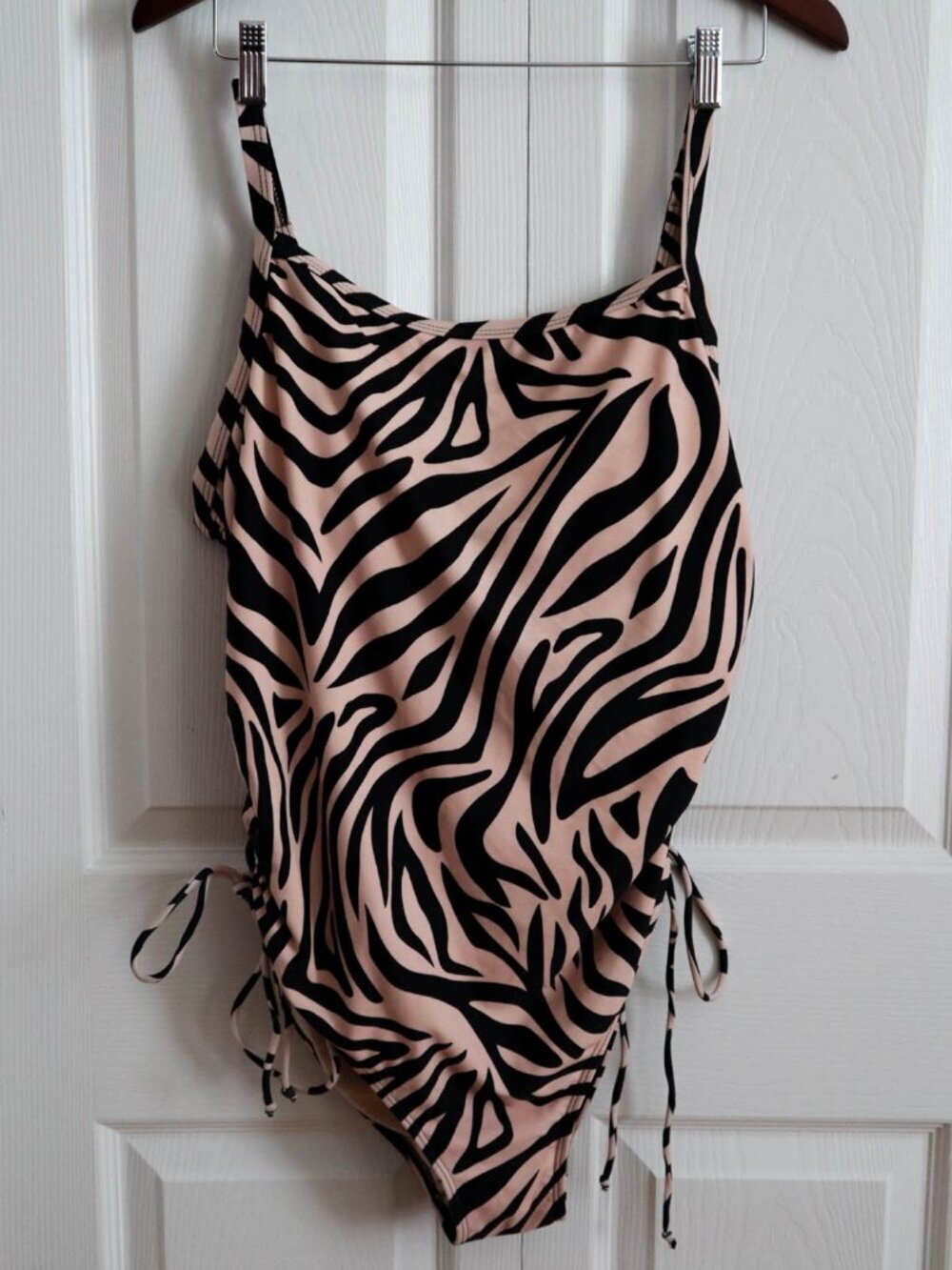 Chic Soul One Piece Swimsuit Bathing Suit Animal Print Adjustable Straps Sz XL